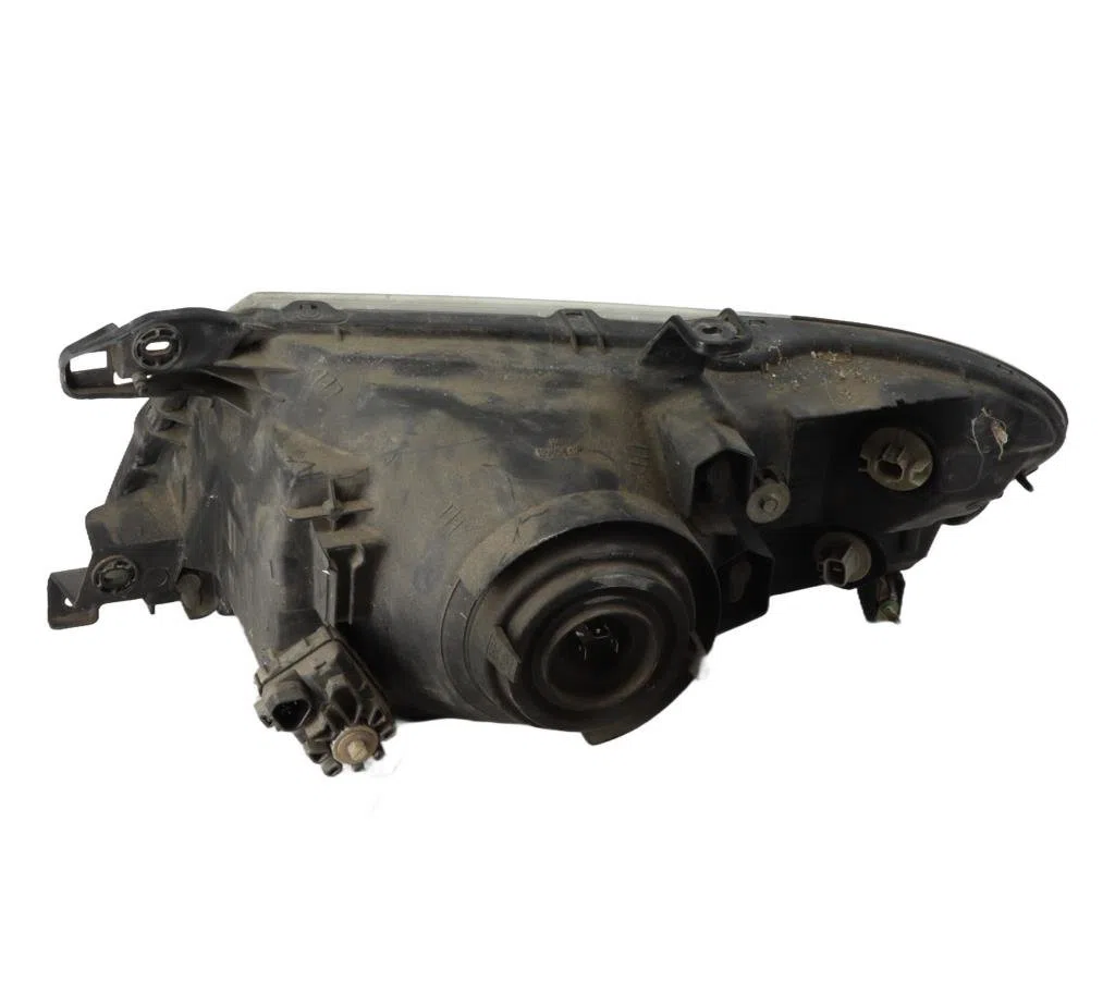 Phare droit Mitsubishi PAJERO III (V7_W, V6_W) 3.2 di-d (v68w, v78w) (2000-2006) occasion