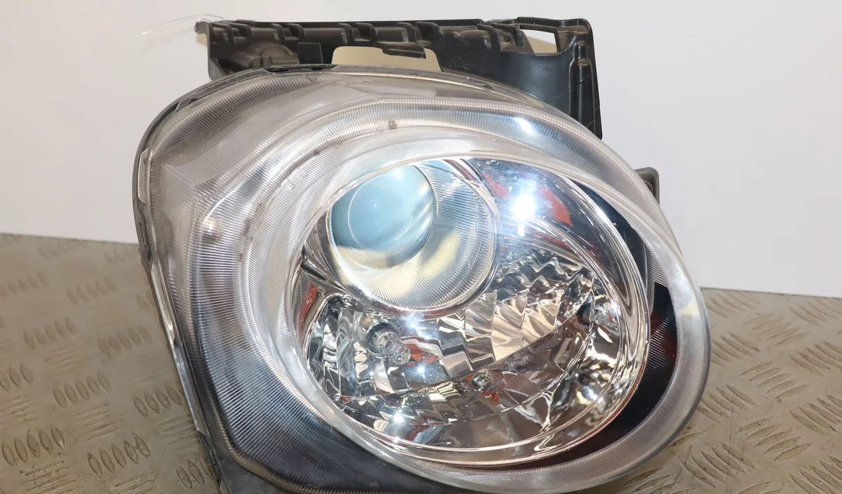 Phare droit Nissan JUKE (F15) 1.2 dig-t (2014) occasion