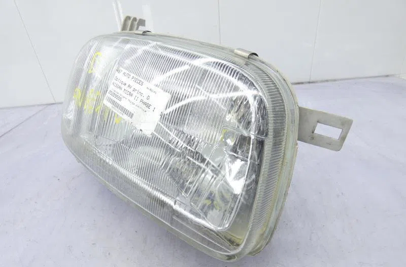 Phare droit NISSAN MICRA 2 PHASE 1 occasion