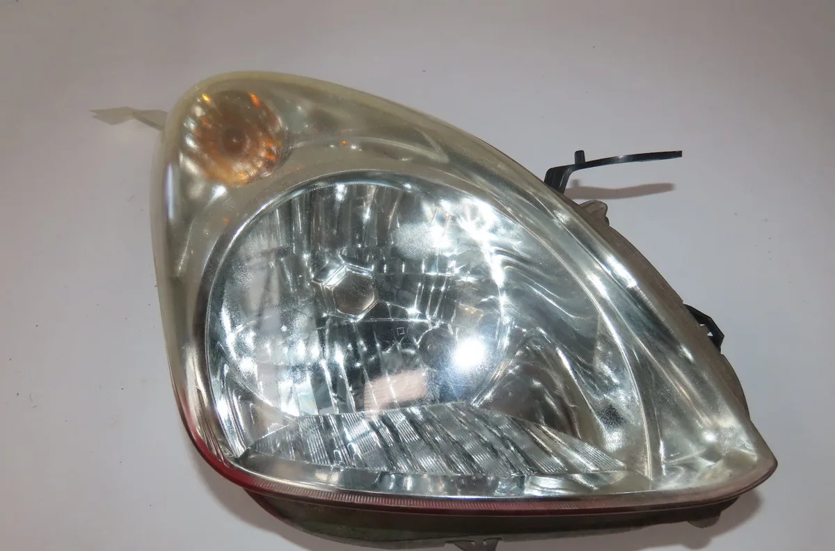 Phare droit Nissan PIXO (UA0) 1.0 (2009) 5 portes occasion
