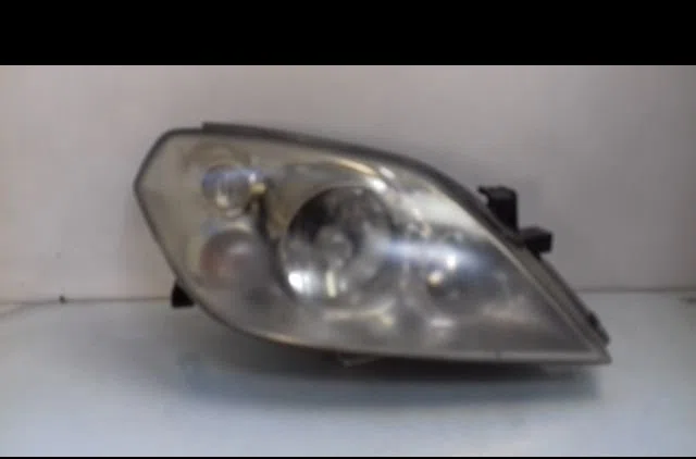 Phare droit Nissan PRIMERA Break (WP12) 1.8 (2002-2007) occasion
