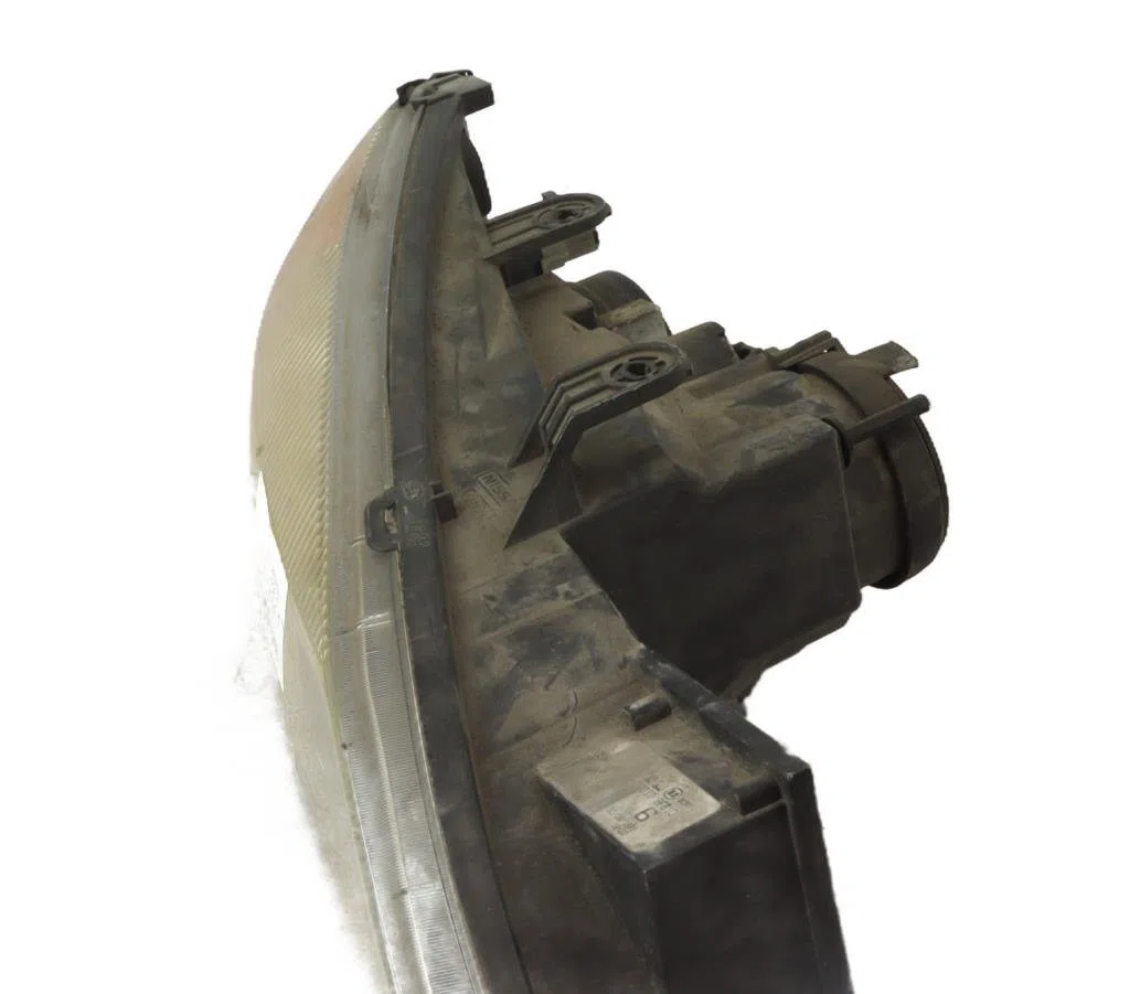 Phare droit Nissan PRIMERA (P11) 2.0 16v (1996-2001) occasion