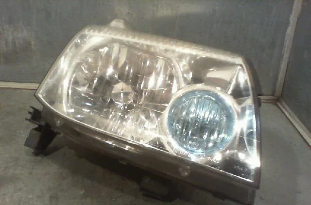 Phare droit NISSAN X  - TRAIL 2006 occasion
