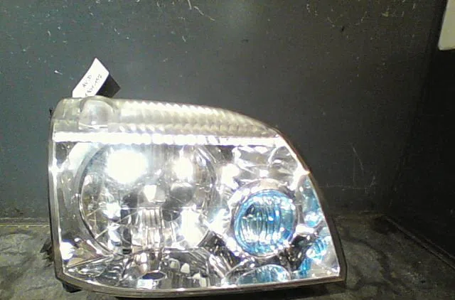 Phare droit Nissan X-TRAIL I (T30) 2.2 dci 4x4 (2001-2008) 5 portes occasion
