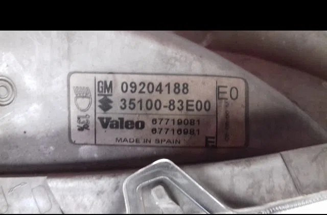 Phare droit Opel AGILA (A) (H00) 1.2 16v (f68) (2000-2007) occasion