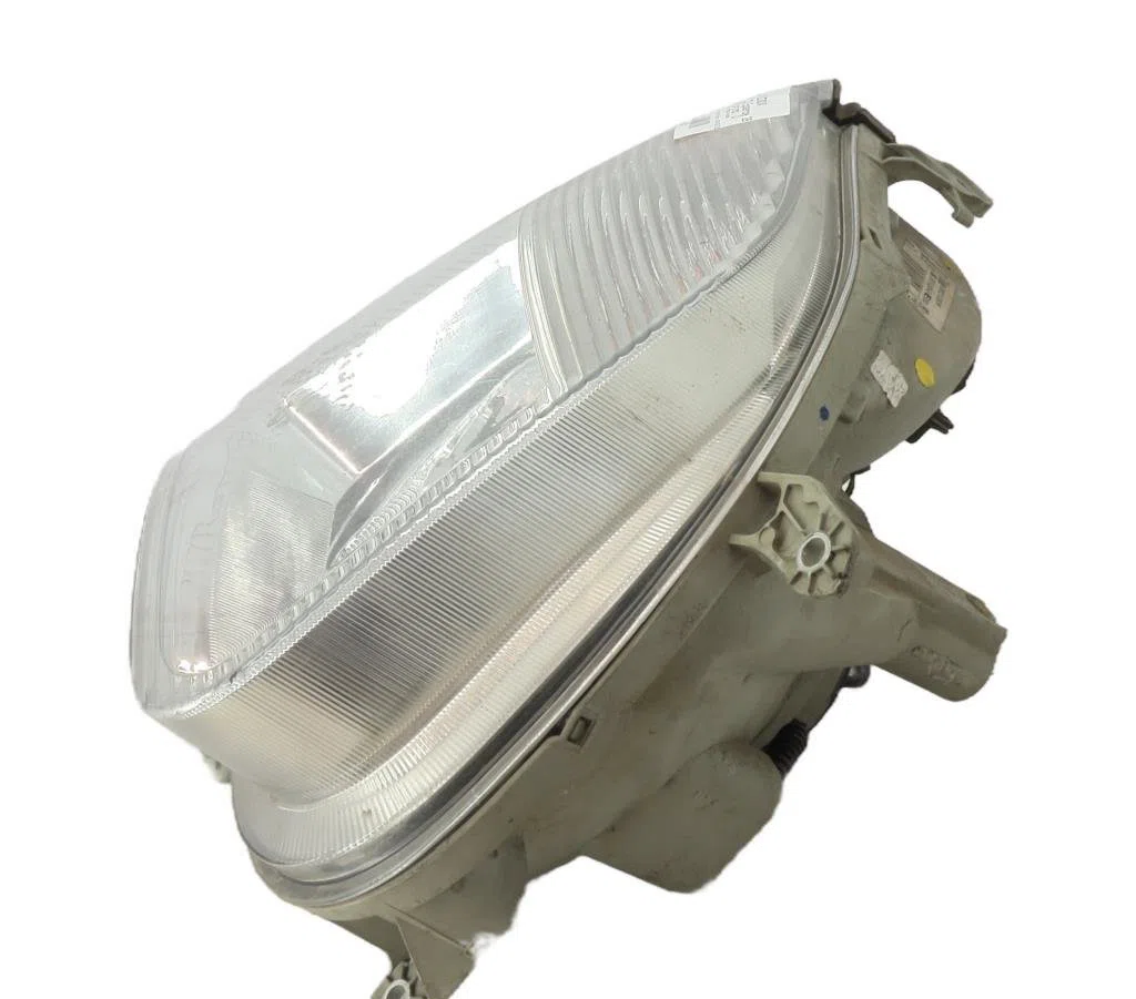 Phare droit Opel AGILA (A) (H00) 1.2 16v (f68) (2000-2007) occasion