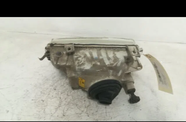 Phare droit Opel ASTRA F 3-5 portes (T92) 1.4 si (f08, m08, f68, m68) (1992-1998) occasion