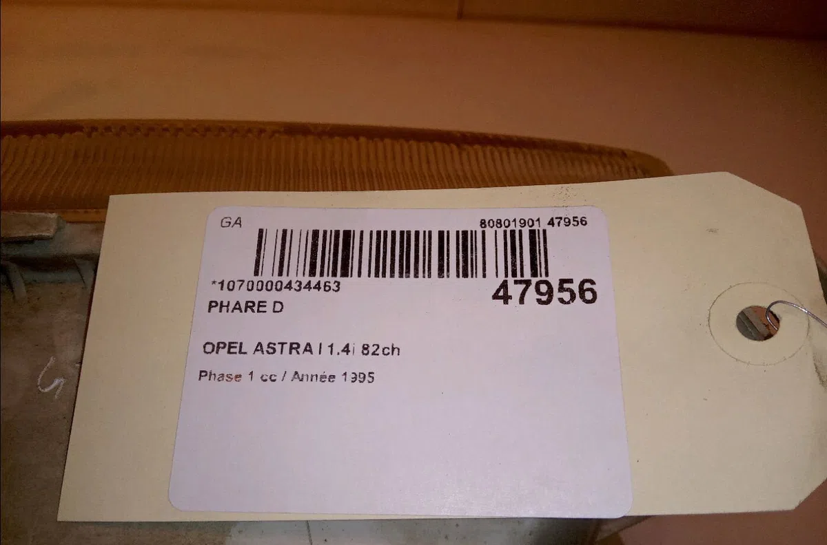Phare droit Opel ASTRA F 3-5 portes (T92) 1.4 si (f08, m08, f68, m68) (1992-1998) occasion