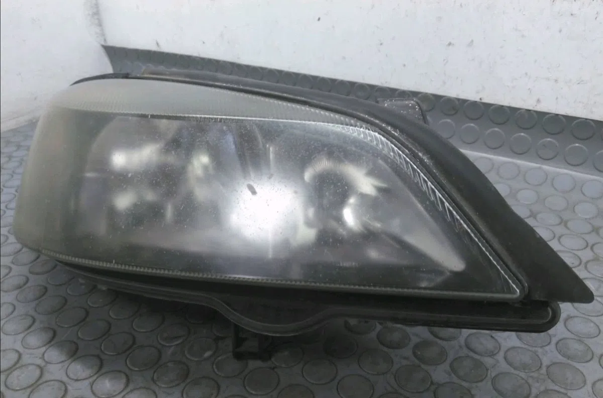Phare droit Opel ASTRA G 3-5 portes (T98) 2.2 dti (f08, f48) (2002-2005) occasion