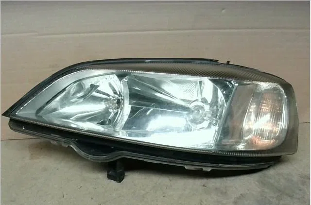 Phare droit Opel ASTRA G Break (T98) 2.0 di (f35) (1998-2004) occasion