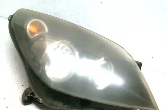 Phare droit Opel ASTRA H (A04) 1.7 cdti (l48) (2004-2010) 5 portes occasion