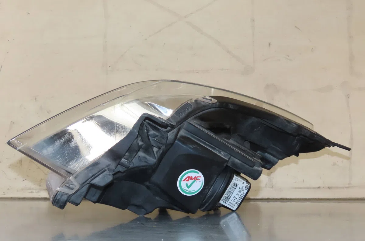 Phare droit Opel ASTRA H Break (A04) 1.3 cdti (l35) (2005-2010) 5 portes occasion