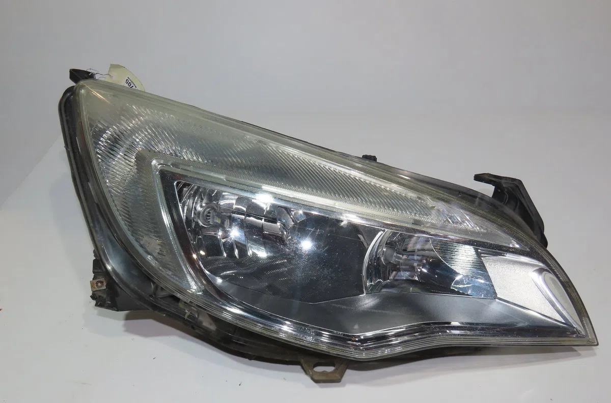 Phare droit Opel ASTRA J (P10) 1.3 cdti (68) (2009-2015) 5 portes occasion