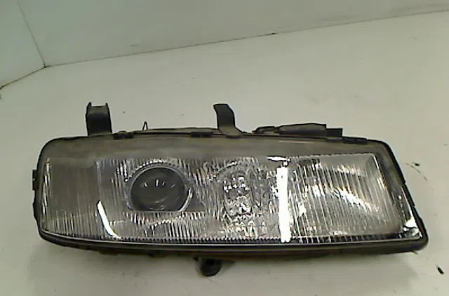 Phare droit Opel CALIBRA A (C89) 2.0 i 16v (m07) (1990-1994) occasion