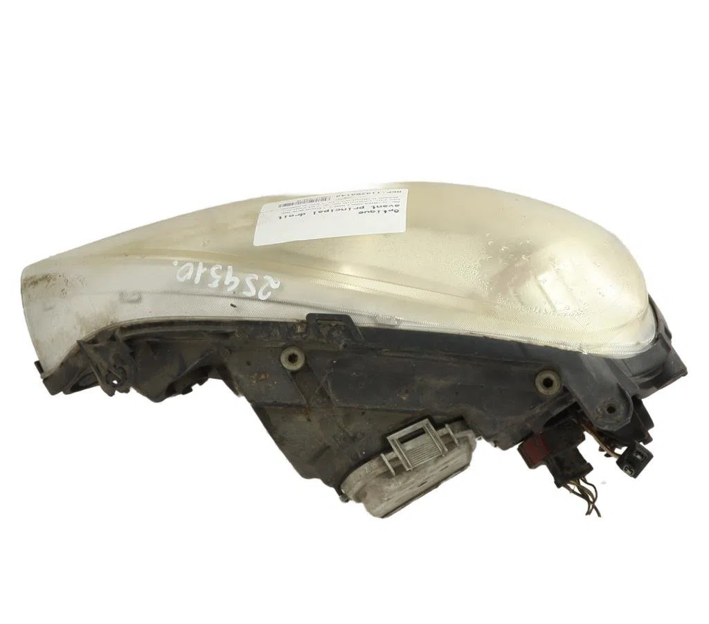 Phare droit Opel CORSA C (X01) 1.0 (f08, f68) (2000-2003) occasion