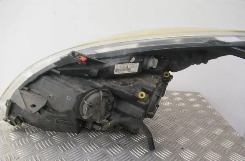 Phare droit Opel MERIVA B Monospace (S10) 1.7 cdti (75) (2010-2017) occasion