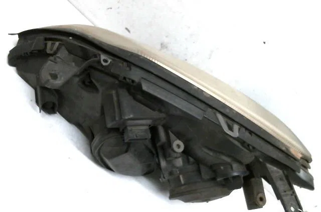 Phare droit Opel SIGNUM 3-5 portes (Z03) 2.2 dti (f48) (2003-2004) occasion