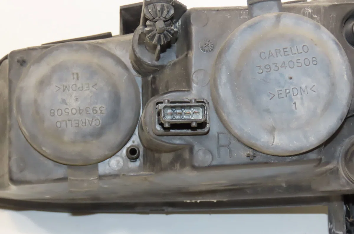 Phare droit Opel VECTRA B 3-5 portes (J96) 2.0 dti 16v (f68) (1997-2003) occasion