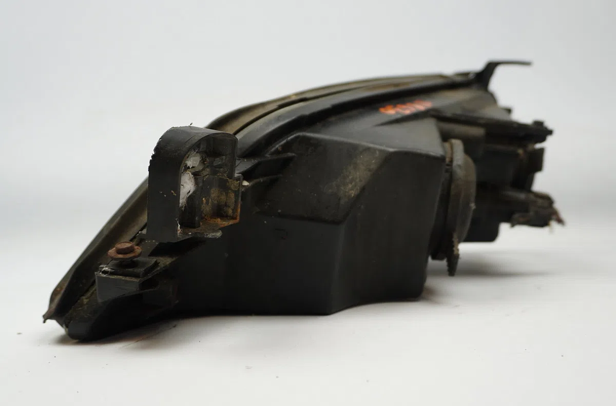 Phare droit Opel VECTRA B Break (J96) 2.0 dti 16v (f35) (1997-2003) occasion