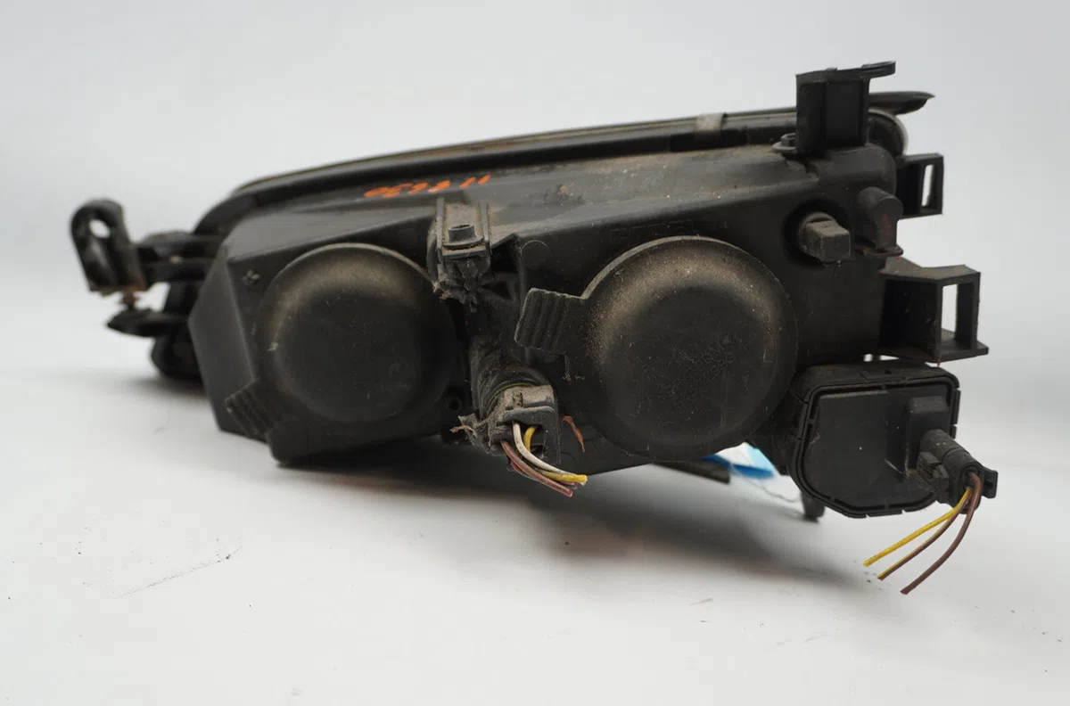 Phare droit Opel VECTRA B Break (J96) 2.0 dti 16v (f35) (1997-2003) occasion