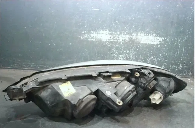 Phare droit Opel VECTRA B (J96) 2.2 i 16v (f19) (2000-2002) occasion