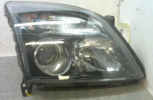 Phare droit Opel VECTRA C GTS (Z02) 1.8 16v (f68) (2002-2008) occasion