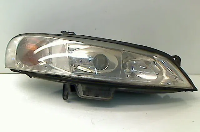 Phare droit OPEL VECTRA II 2000 occasion
