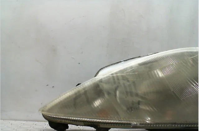 Phare droit Peugeot 206 (2L_, 2M_) 1.4 i (2lkfwa, 2mkfwa) (2009-2013) 3 portes occasion