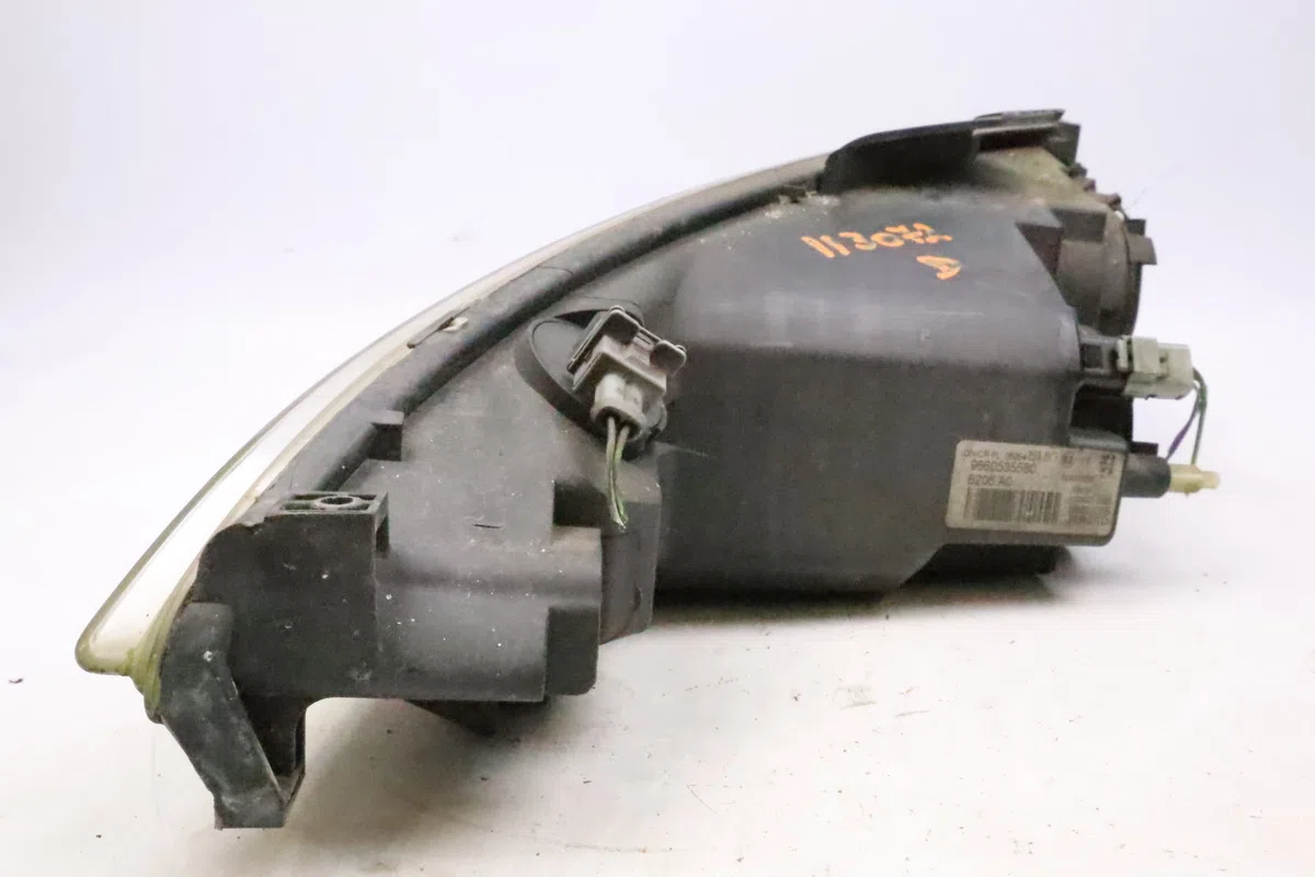 Phare droit Peugeot 206 3-5 portes (2A-C) 1.4 i (1998-2012) 3 portes occasion