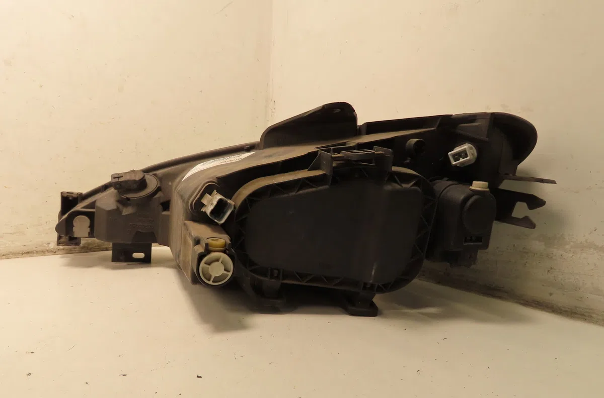 Phare droit Peugeot 206 CC (2D) 2.0 s16 (2000-2007) occasion