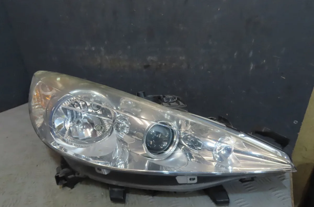 Phare droit Peugeot 207 CC (WD_) 1.6 hdi (2007-2015) occasion