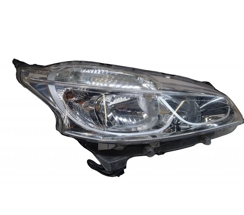 PHARE DROIT PEUGEOT 208 9802221280