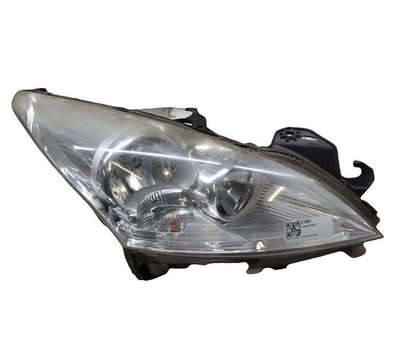 PHARE DROIT PEUGEOT 3008 89903245