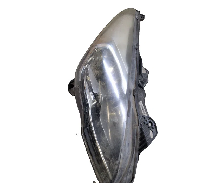 PHARE DROIT PEUGEOT 3008 9805505380