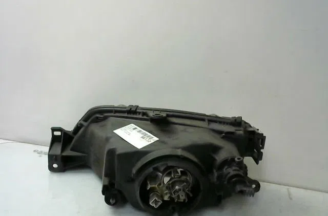 Phare droit Peugeot 306 3-5 portes (7A, 7C, N3, N5) 1.8 d (1993-2001) occasion