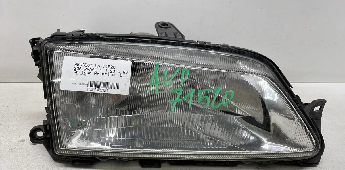 Phare droit Peugeot 306 (7B, N3, N5) 1.9 sld (1994-2001) occasion