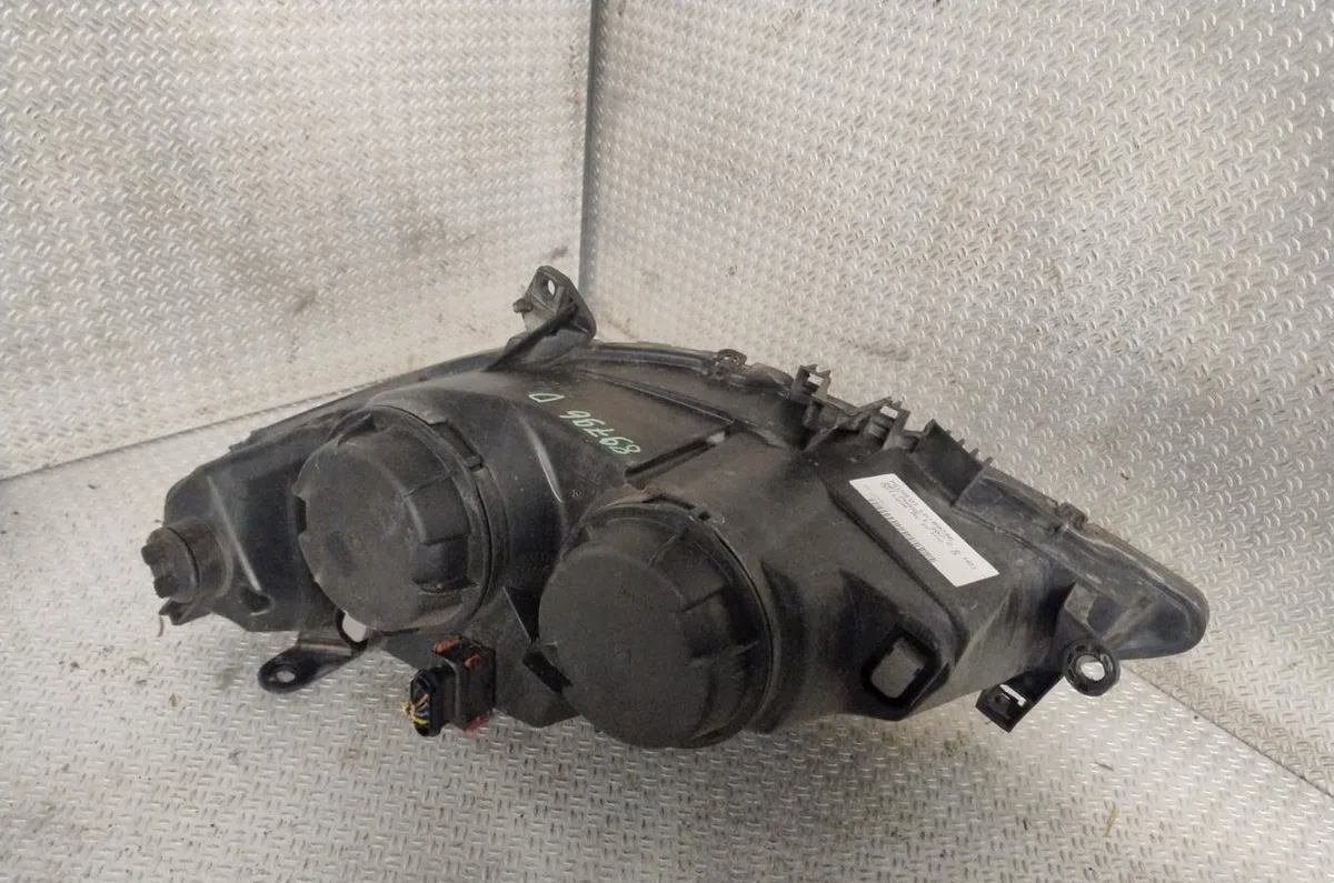 Phare droit Peugeot 307 (3A-C) 2.0 hdi 90 (2000-2007) 5 portes occasion