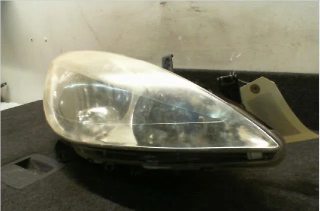 Phare droit Peugeot 307 Break (3E) 2.0 hdi 90 (2002-2008) occasion