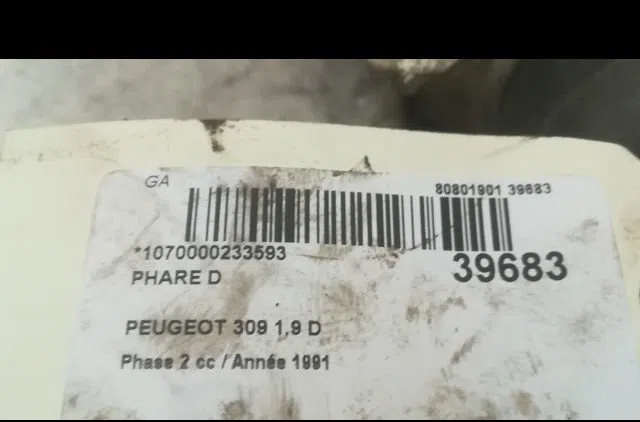 Phare droit Peugeot 309 II (3C, 3A) 1.9 diesel (1989-1993) occasion