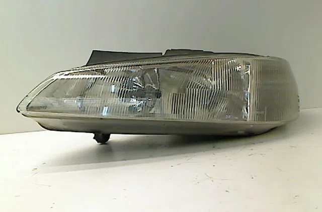 Phare droit PEUGEOT 406 1996 occasion