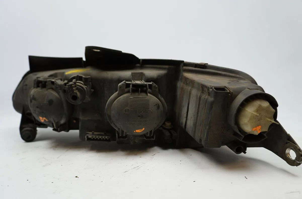 Phare droit Peugeot 406 (8B) 1.6 (1995-2004) occasion