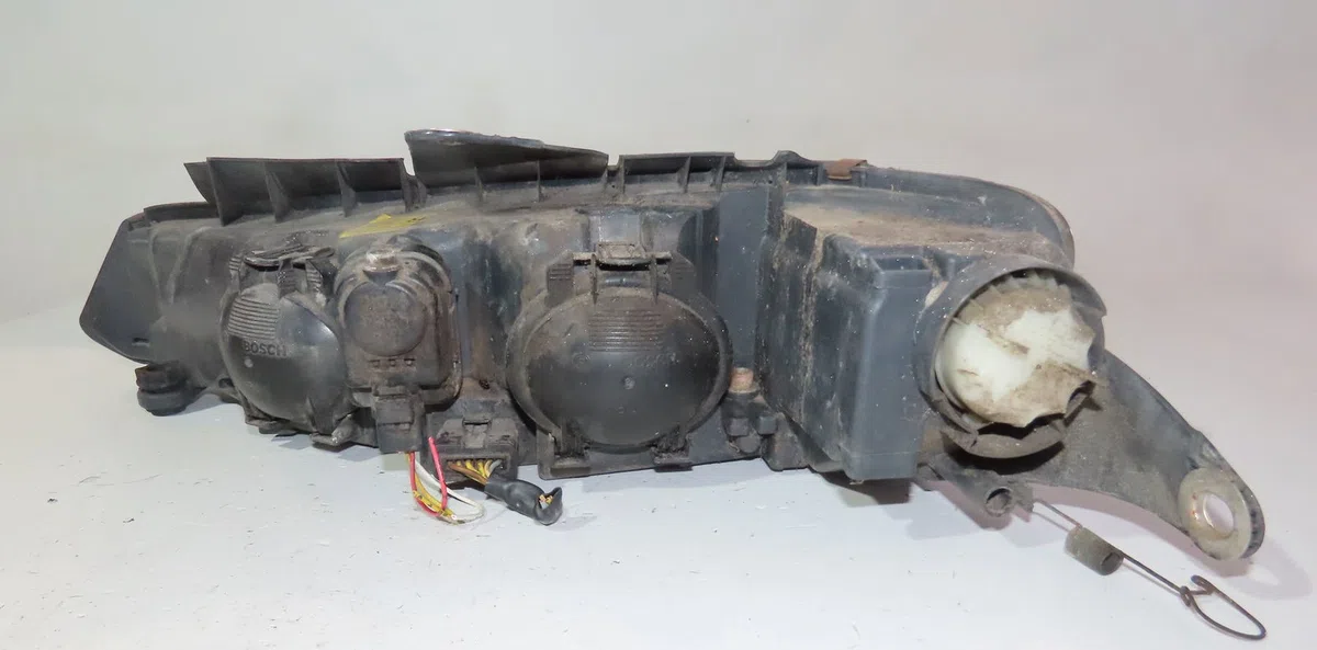 Phare droit Peugeot 406 (8B) 2.0 hdi 110 (1998-2001) 4 portes occasion