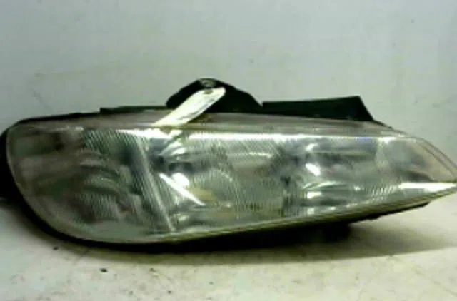 Phare droit PEUGEOT 406 occasion