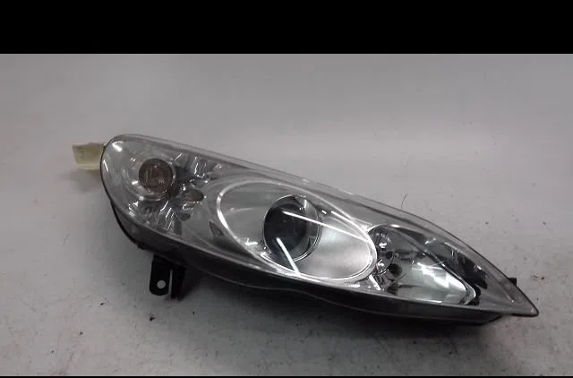 Phare droit Peugeot 407 (6D_) 2.0 (6drfnb, 6drfne) (2004-2005) occasion