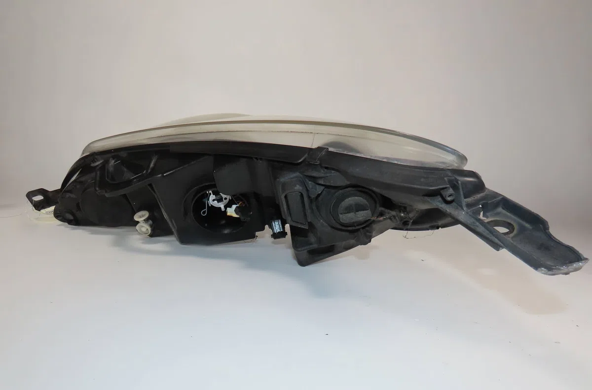 Phare droit Peugeot 407 SW (6E_) 1.6 hdi 110 (2004-2010) 5 portes occasion