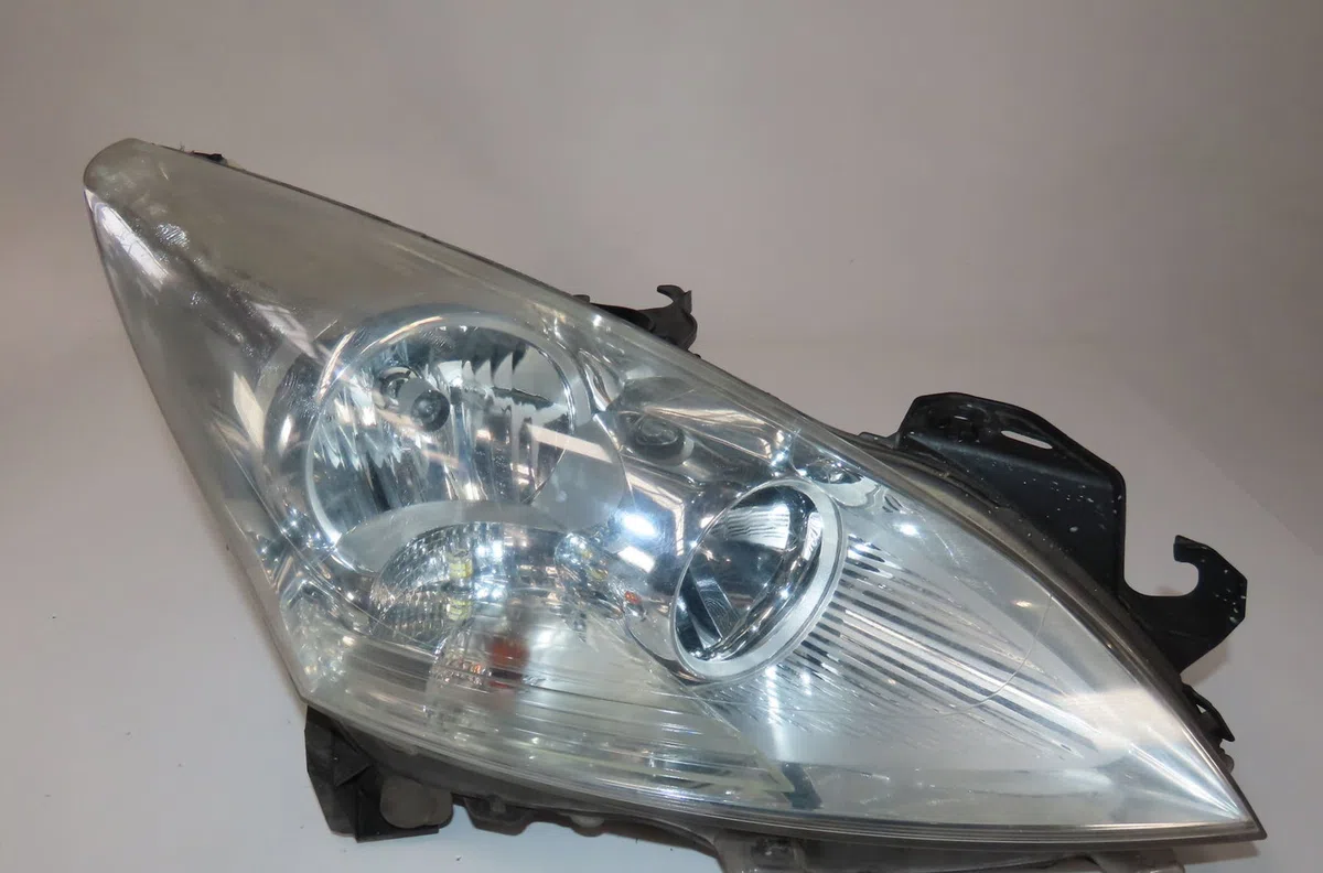 Phare droit Peugeot 5008 (0U_, 0E_) 1.6 hdi (2010-2017) occasion