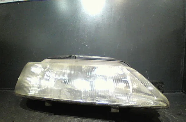 Phare droit Peugeot 605 (6B) 2.0 turbo (1992-1999) occasion