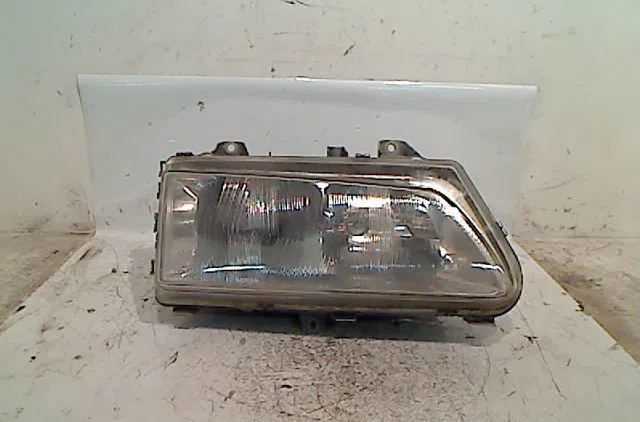 Phare droit PEUGEOT 806 1995 occasion
