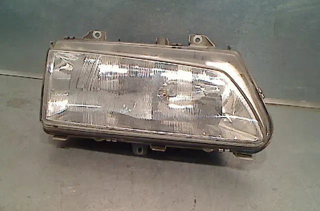 Phare droit PEUGEOT 806 Phase 1 06-1994--12-2001 occasion