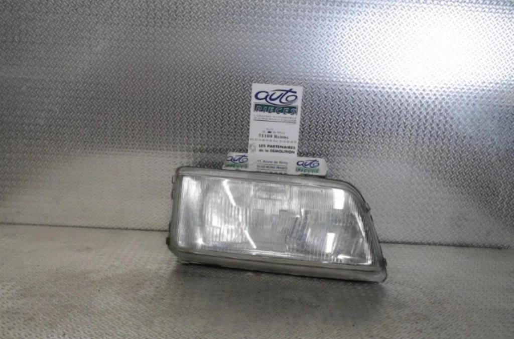 Phare droit Peugeot BOXER Autobus-Autocar (230P) 2.5 tdi (1997-2002) occasion